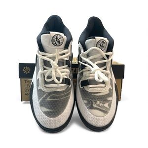 NIKE KYRIE 8 GO (GS)